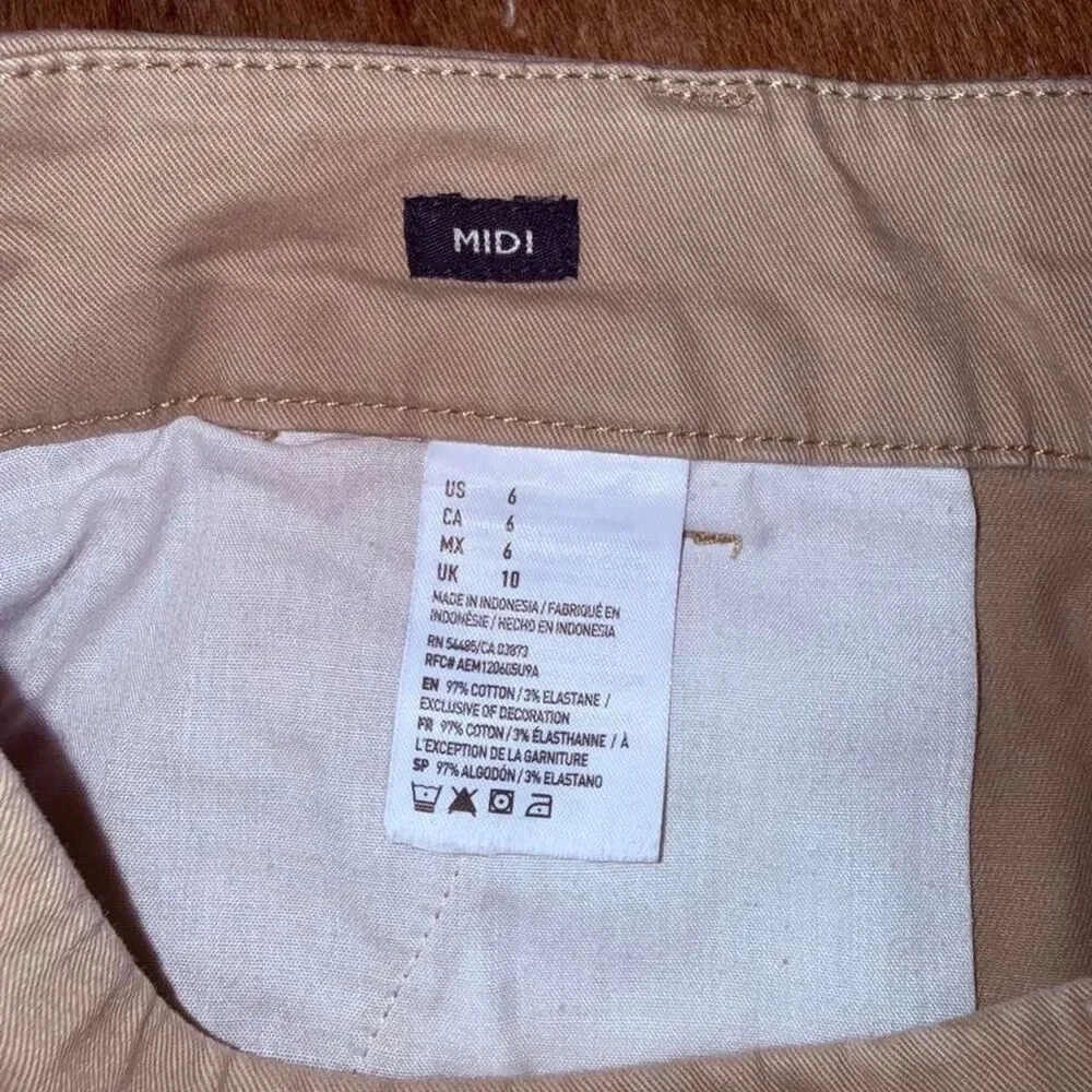 American-eagle Women's Tan and Cream Shorts